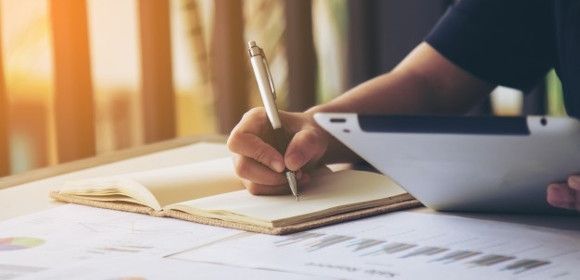 Online writing evaluation service