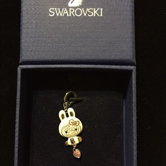 Swarovski Hello Kitty Rabbit Charm Msrp 70 Gifts - Swarovski Hello Kitty Charm Swarovski Hello Kitty Rabbit Charm Msrp 70 Gifts - Swarovski Hello Kitty Charm