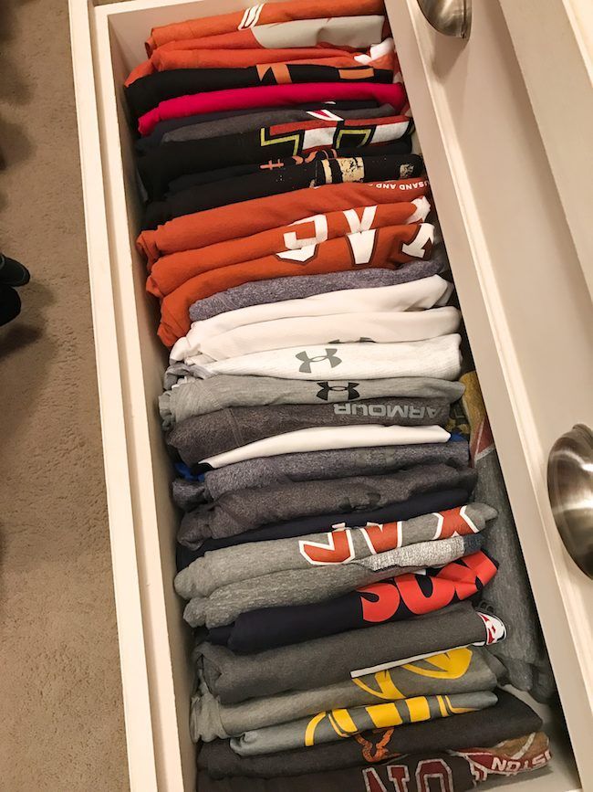 While the majority of our household organization is my territory, even my husband gets the urge to clean out and organize in the new year! He’s been on a roll with his home office and closet #gobabe!, and I thought it might be useful to you if I showed you how I organized his t-shirt drawer. You guys know I’m crazy for the Kon Mari Organizing book, our home got a pretty good overhaul after I read it. You can see how I cleaned up our books and linen closet for example, Dresser Drawer Organization, Linen Closet Organization, Closet Decor, Household Organization, Drawer Organizers, Closet Storage, Organize Dresser Drawers, Closet Office, Organization Ideas