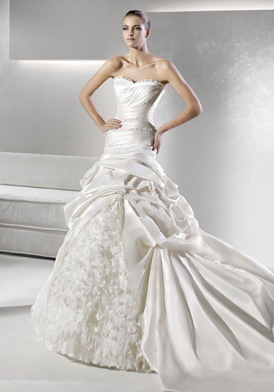 La Sposa : Suite | Wedding dresses, Catherine deane wedding dress
