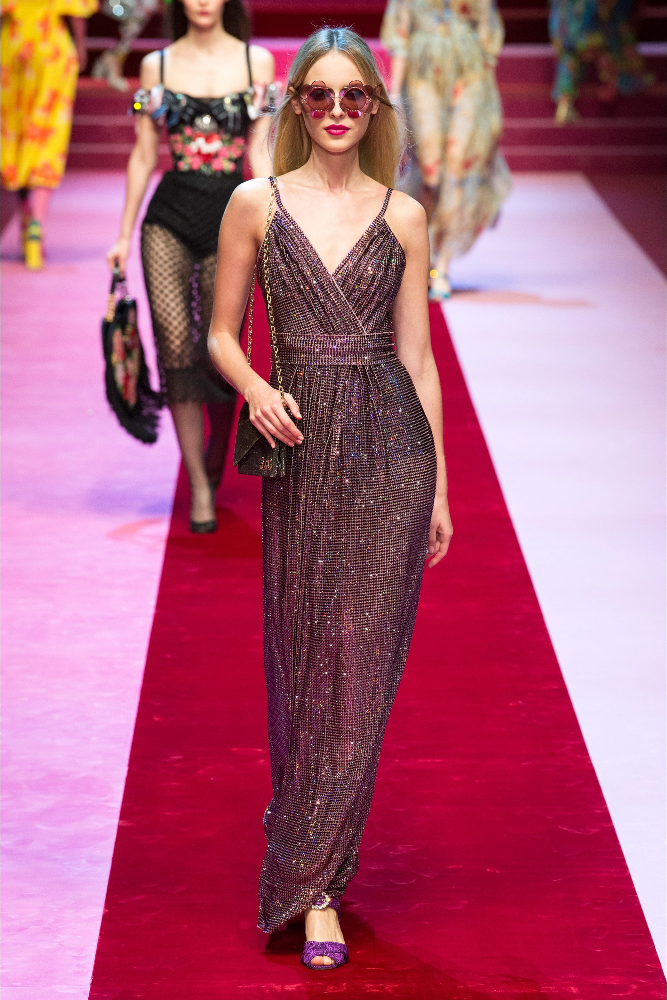 Guarda la sfilata di moda dolce & gabbana a milano e scopri la ... Immagini di moda