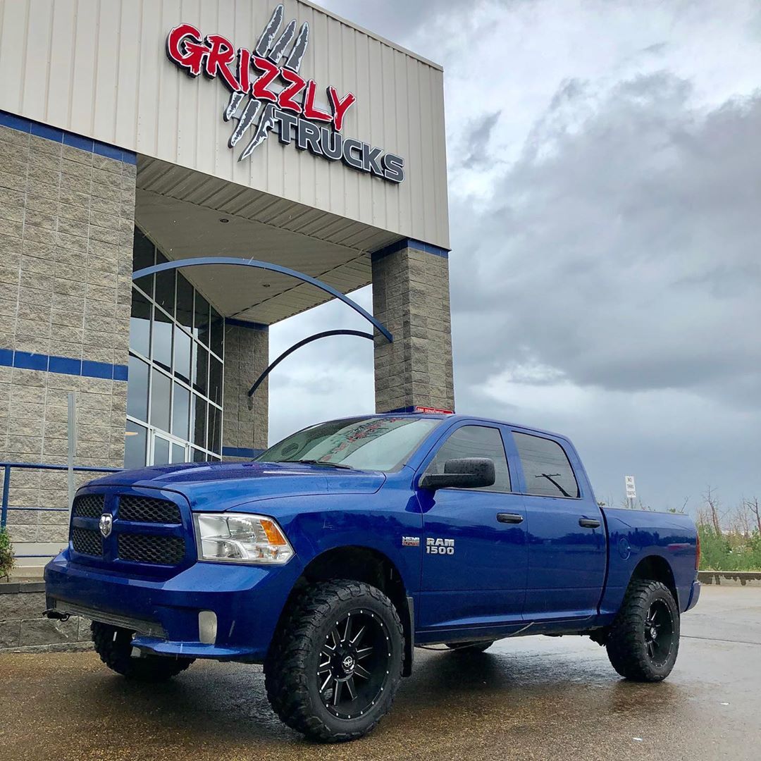 Ram Sport Rolling Out looking mint 👍 ️XF Offroad 219 20x10