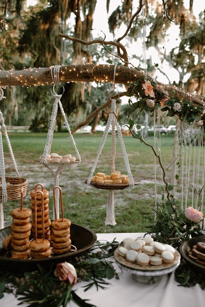 This DIY Georgia Wedding at Gascoigne Bluff was Catered by Waffle House