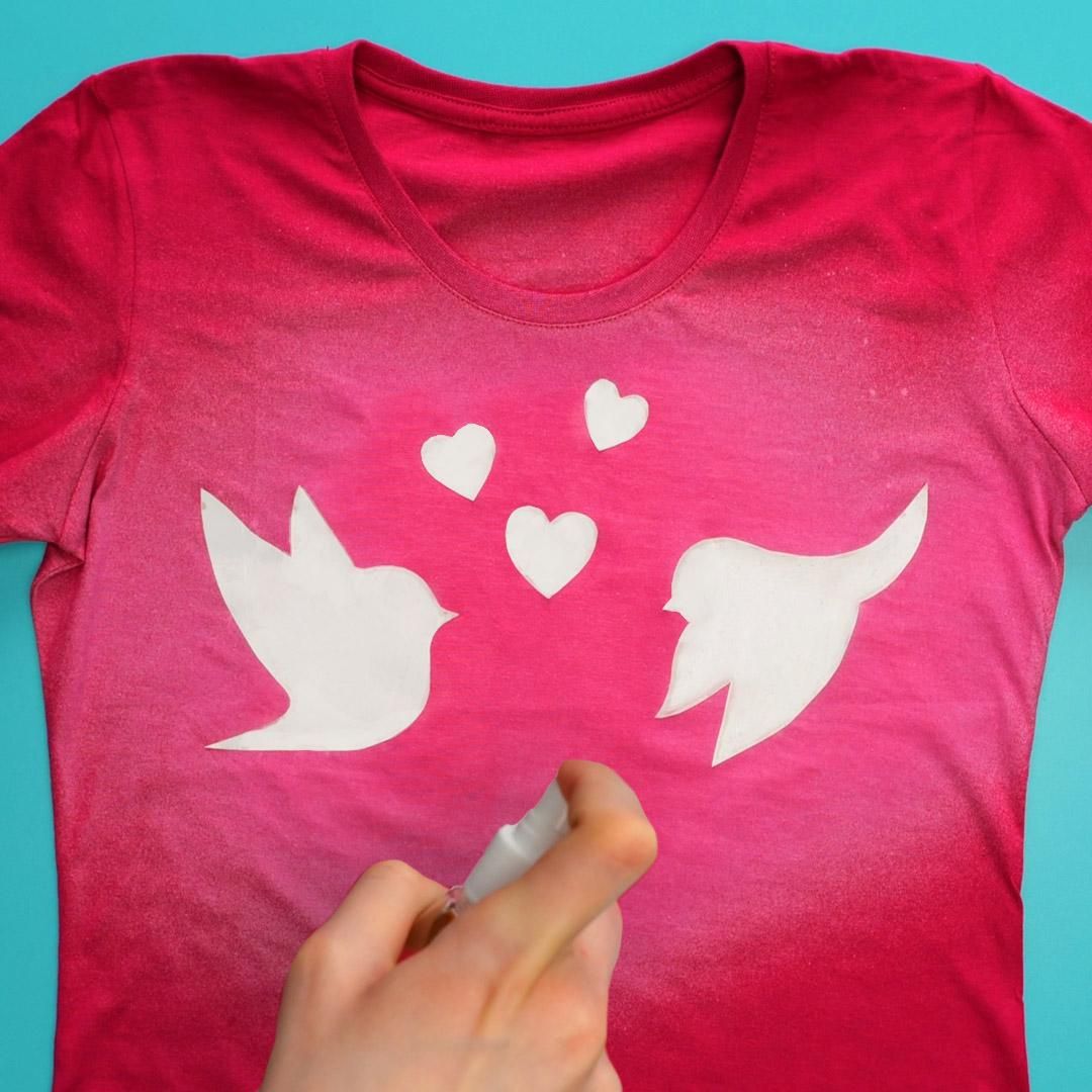 Easy DIY T-Shirt decorations
