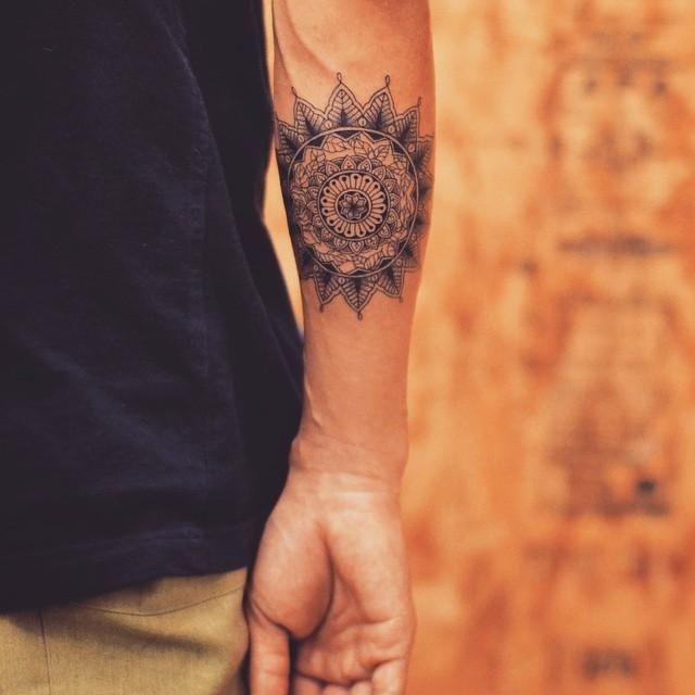Tattoos Arm Mann, Arm Tattoos For Guys, Leg Tattoos, Body Art Tattoos, Small Tattoos, Sleeve Tattoos, Cool Tattoos, Gorgeous Tattoos, Mandala Tattoo Mann
