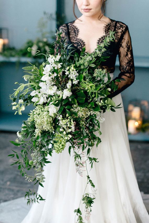 Green and white bouquet | Wedding & Party Ideas Green and white bouquet | Wedding & Party Ideas