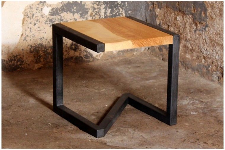 Tabouret Au Design Industriel En Bois Et Métal Fabrication Artisanale Française Sur Mesure Table De Nuit Bois Table Basse Bois Meuble Fer Et Bois