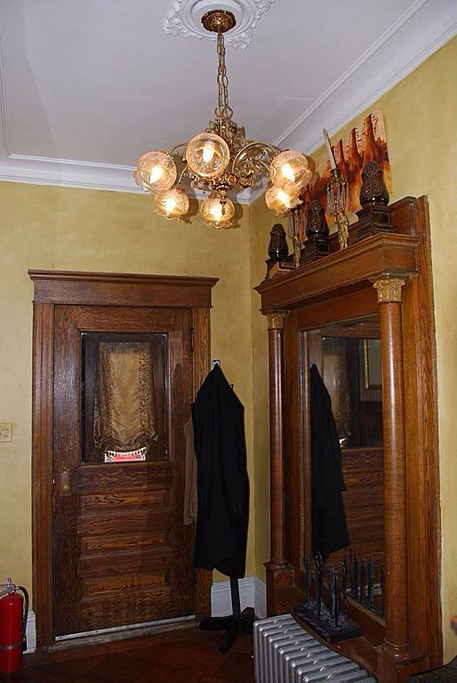 1907 Jersey City Built In Pier Mirror Architectural Elements Victorian Homes Craftsman Style