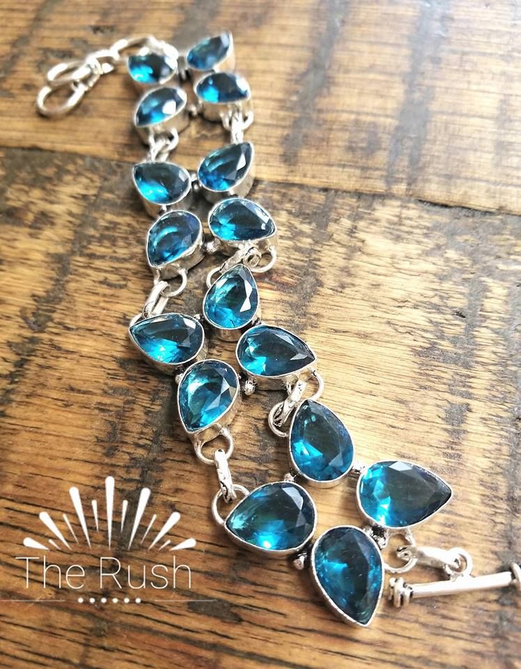This beautiful Blue Topaz bracelet has extra links to allow a perfect