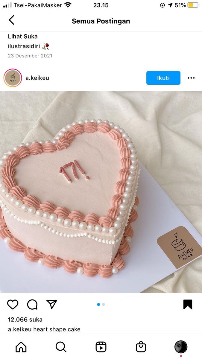 Pin de Citli Alejandra Mendoza Gaspar en cakes en 2022 | Lindas tortas de cumpleaños, Pasteles de cumpleaños bonitos, Pasteles bonitos 17th Birthday Ideas, Mini Cakes Birthday, Funny Birthday Cakes, Creative Birthday Cakes, Pretty Birthday Cakes, Sweet 16 Birthday, Pretty Cakes, Birthday Cake Designs, Happy Bday Cake