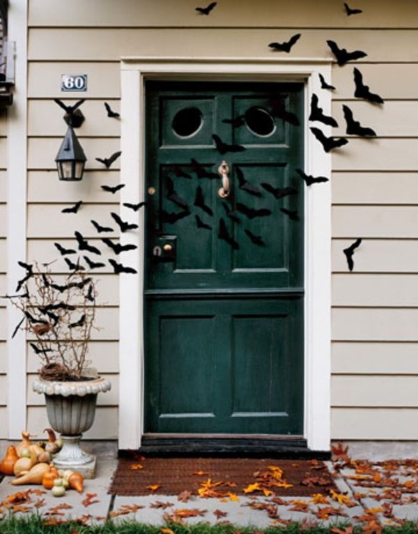 Bat Infested Halloween Entrance Halloween Ideas Pinterest Bats Ae4a4d51918a21979cca5ca636e9ac7b 462885667920357663