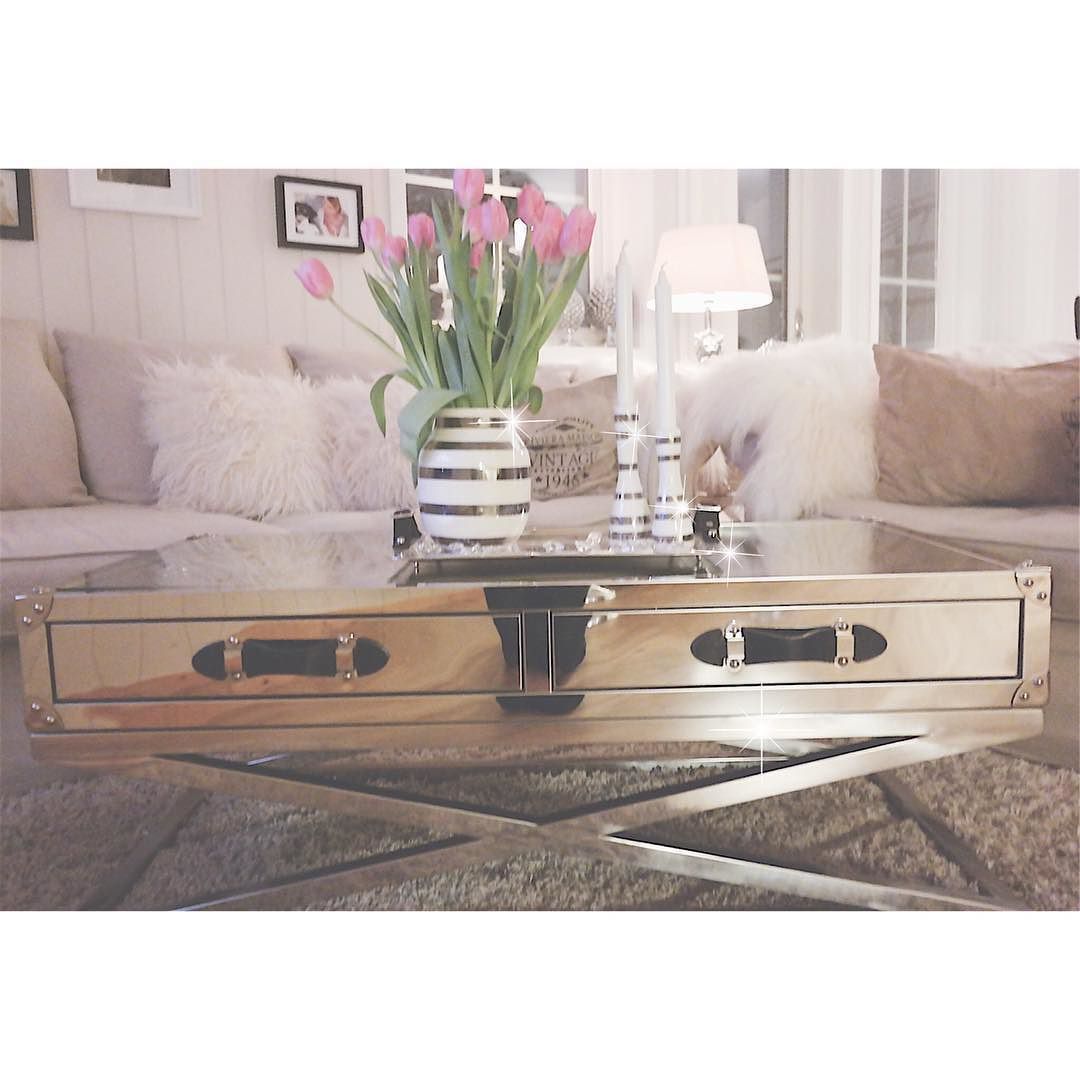 #glam @coco_chanel_n5 Have a lovely evening my dear IG-friends an followers #finahem #inspiration #interior #chanel #classy #lion #lamp #interior123 #likesforlikes #interior444 #january #decoration #silver #ruecambon #history #classy #classicliving #inspire_me_home_decor #holidays #interiørmagasinet #vakrehjemoginteriør #hem #lenebjerre #khäler #omaggio #pink #tulips #rbbilde #instadaily Glam, Coco Chanel, Classy, Instagram Photo, Lovely, Table, Photos, Pink, Inspiration