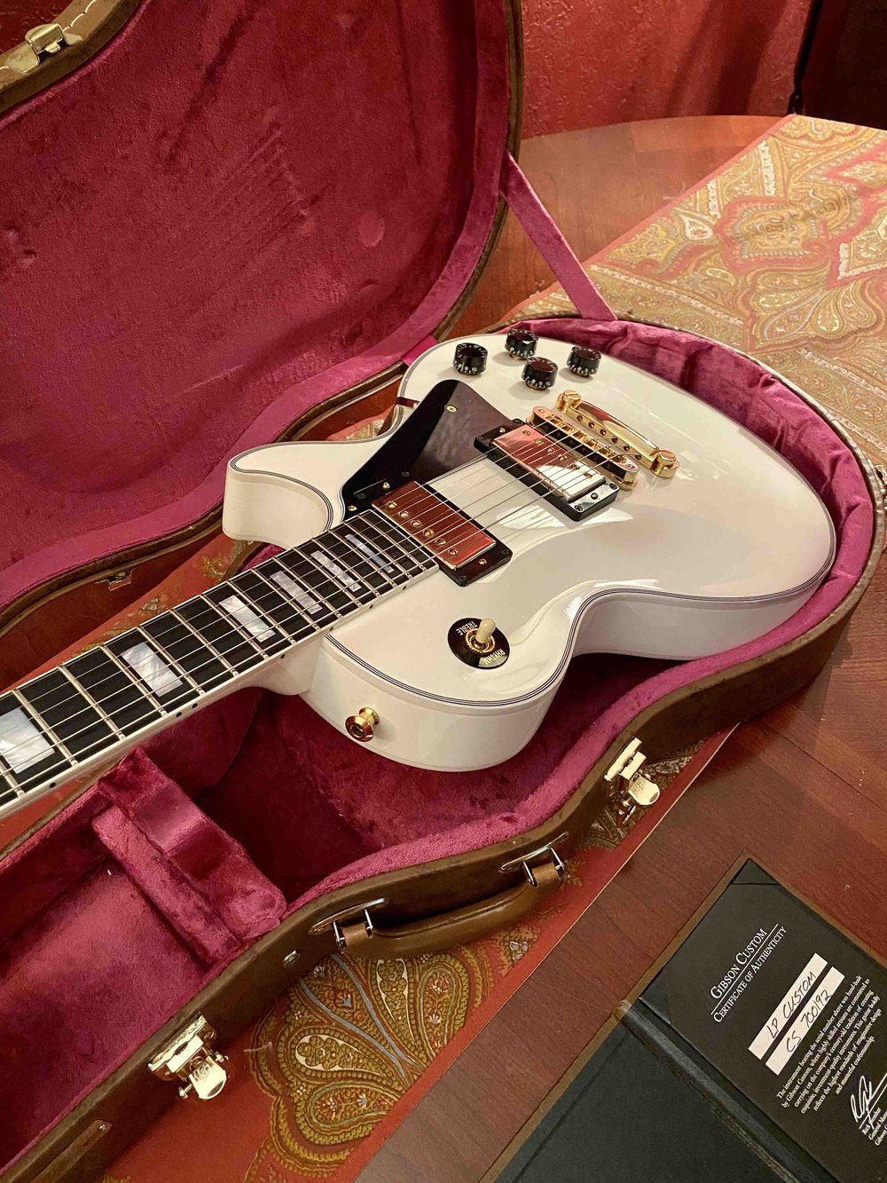 2017 Gibson Les Paul Custom Alpine White Custom Shop - SOLD
