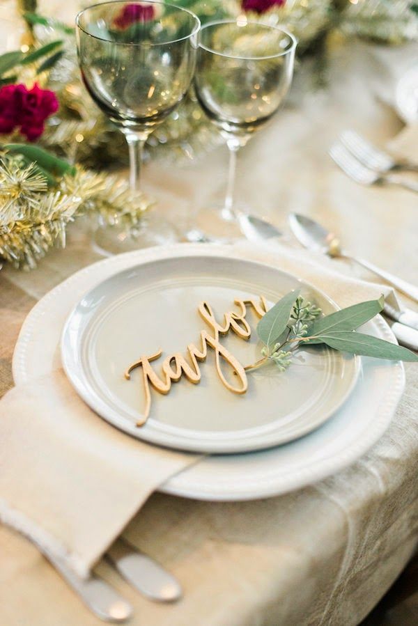 style within reach maybe have like different words on each plate