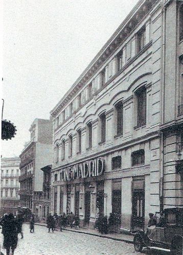 1927 Calle De Tetuán Madrid Spain Madrid Antonio Gaudí