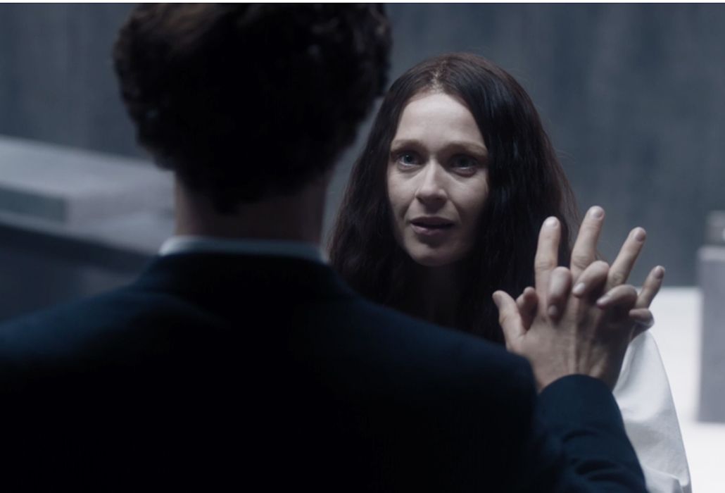 Sherlock-sister.jpg (1030×700) | Sherlock eurus, Sherlock funny, Sherlock