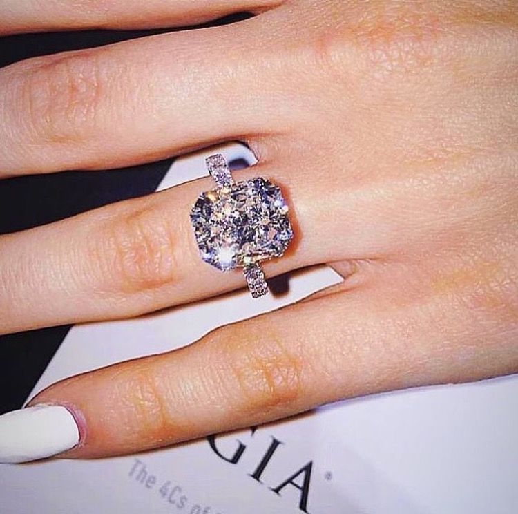 Radiant Diamond Engagement Ring Engagementrings Bridal In 2018 Radiant Diamond Engagement Ring Engagementrings
