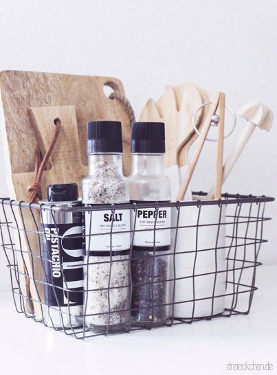 IKEA Hack: Vom Billy Regal zum Küchenschrank im Scandi Stil IKEA Hack: Vom Billy Regal zum Küchenschrank im Scandi Stil