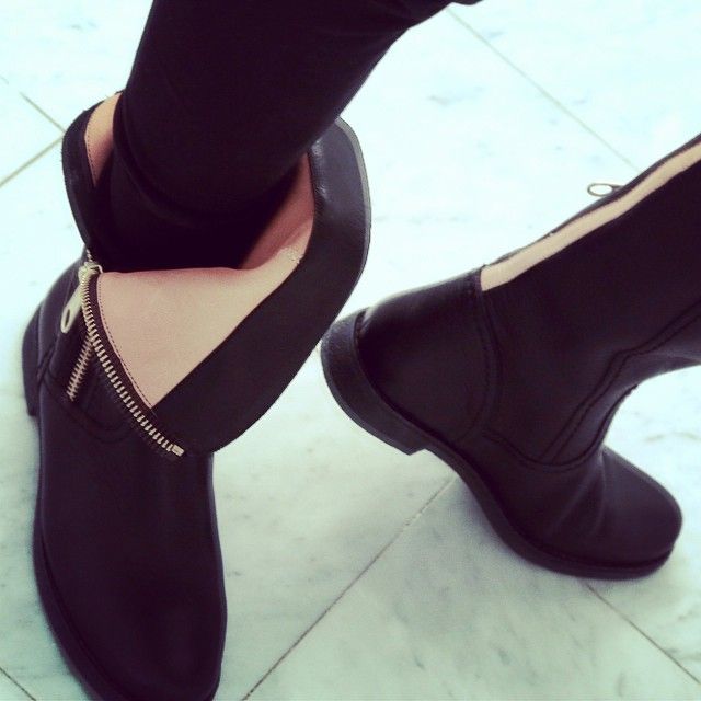 Blankens Affordable luxury, sustainable style. Shoes made Blankens Affordable luxury, sustainable style. Shoes made