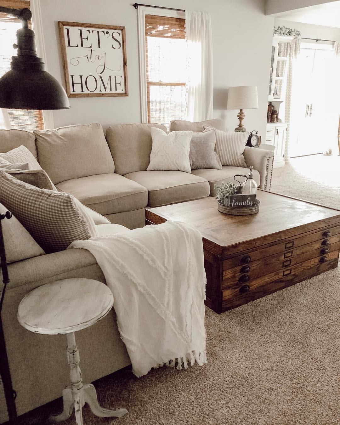 afc2444e2facc5d35d66b5300abd85da on Living Room Coffee Table Decor Ideas Boho Rugs 5x7 id=13850