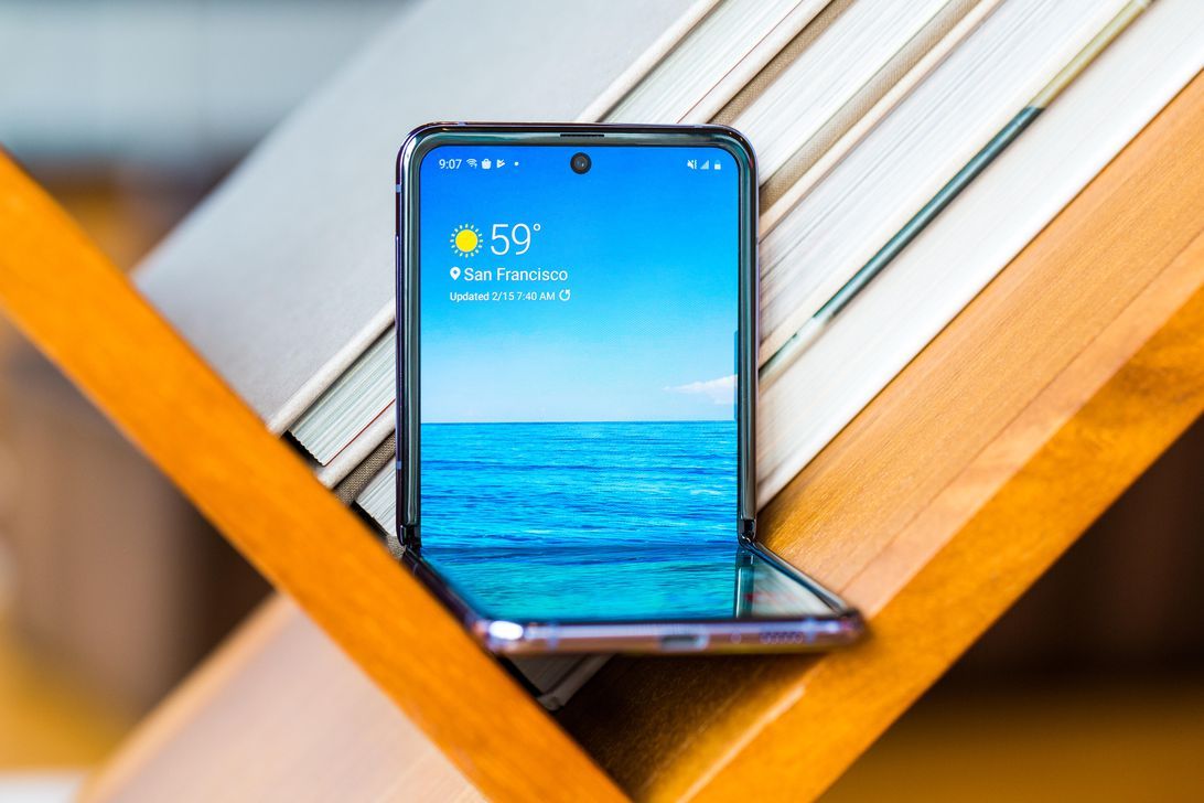 Top Foldable Phones You Can Get Right Now Galaxy Z Flip Phone Z Flip Top Foldable Phones You Can Get Right Now Galaxy Z Flip Phone Z Flip