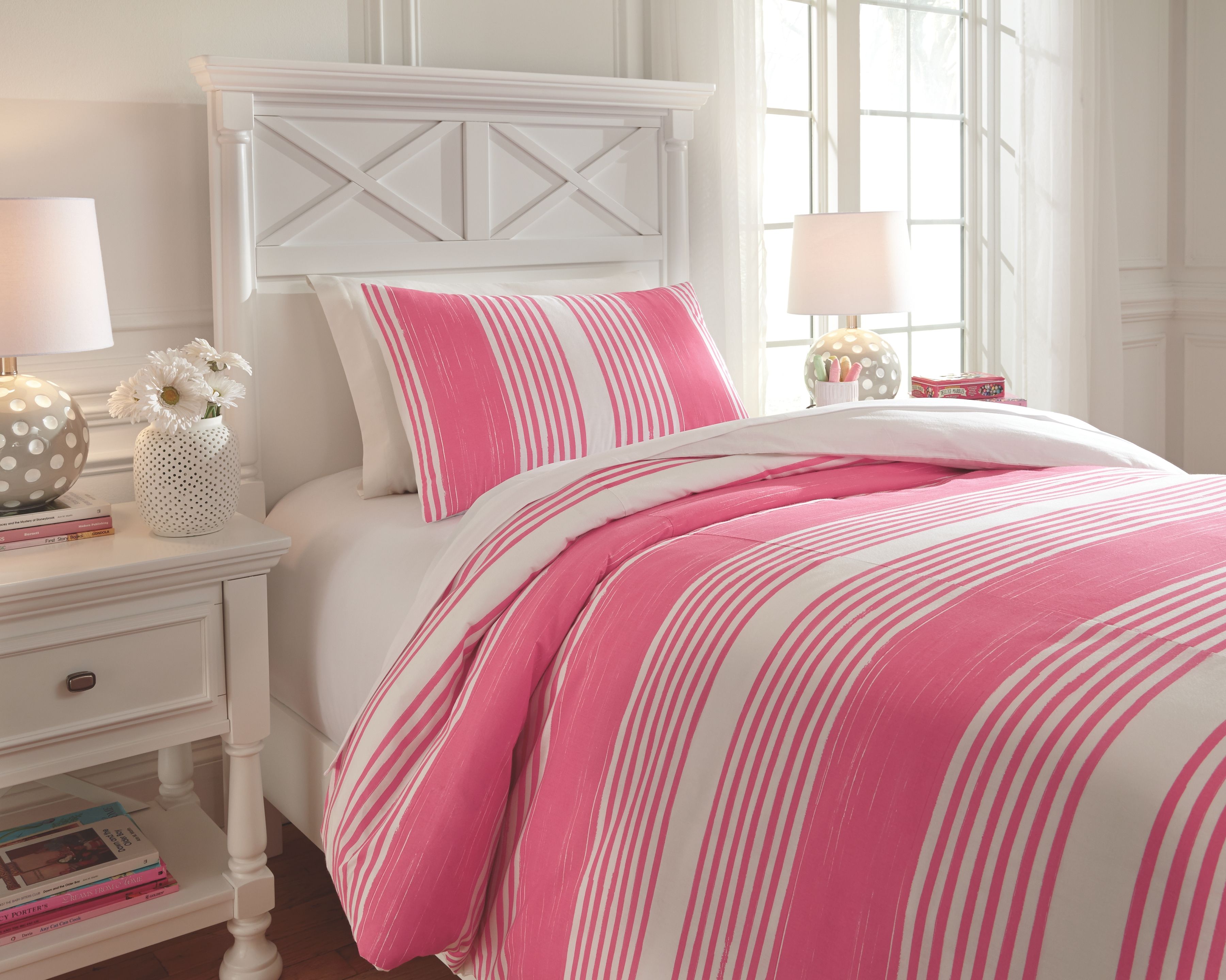 Taries 2 Piece Twin Duvet Cover Set Pink In 2020 Comforter Sets