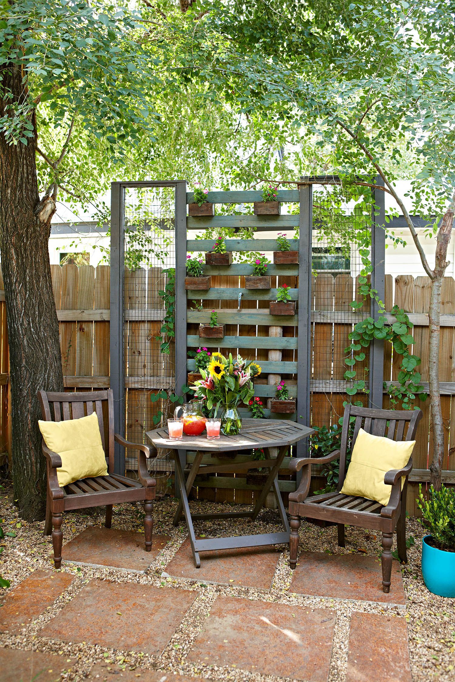 Why You Need to Start Vertical Gardening Now