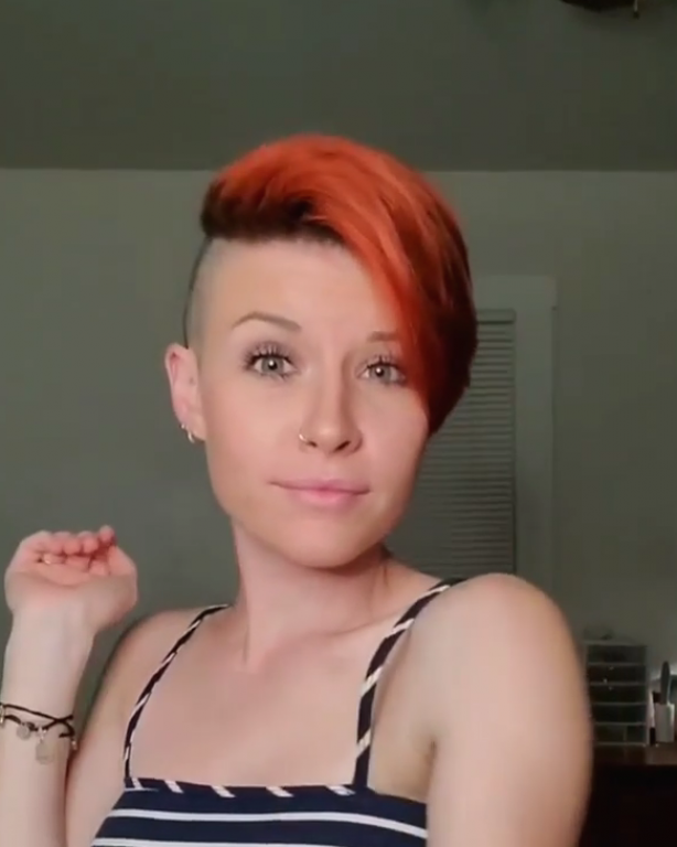 Model ultra short undercut wirh orange on to.. Model ultra short undercut wirh orange on to..