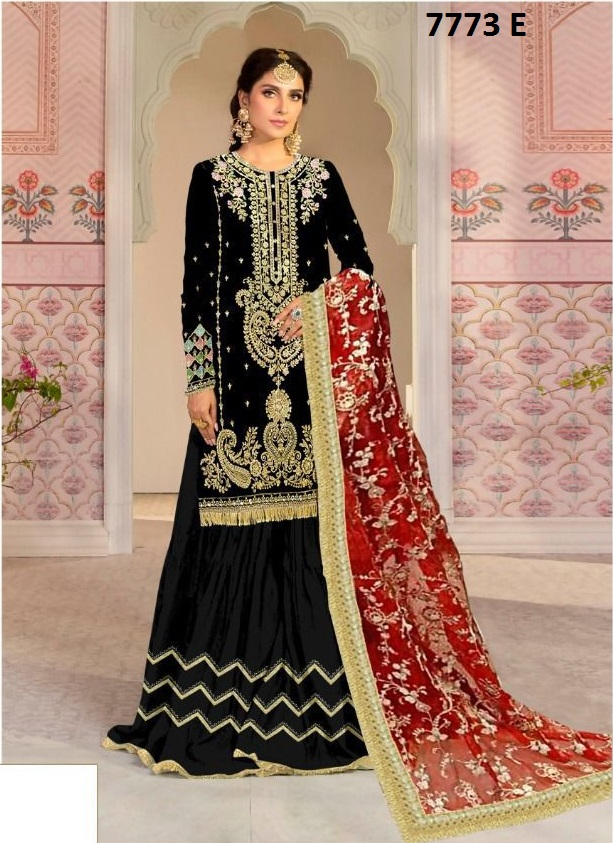 ZIAAZ DESIGNS 7773 E MARIA PAKISTANI SALWAR KAMEEZ WHOLESALER Pakistani Gown, Salwar Suits Pakistani, Black Salwar Kameez, Readymade Salwar Kameez, Organza Styles, Suits Online Shopping, Salwar Suits Online, Online Collections, Purple Fabric