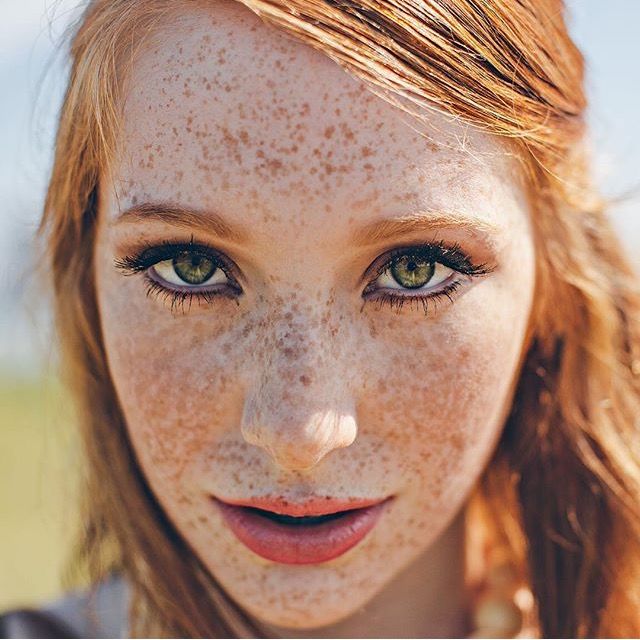 Freckles natural solo drilled