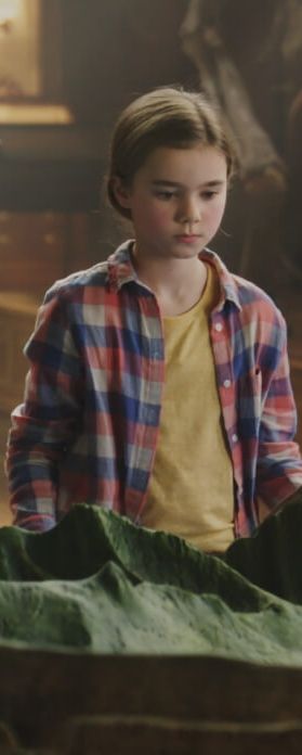 jurassic world 2018 maisie actress isabella sermon as maisie lockwood in jurassic world jurassic world 2018 maisie actress isabella sermon as maisie lockwood in jurassic world