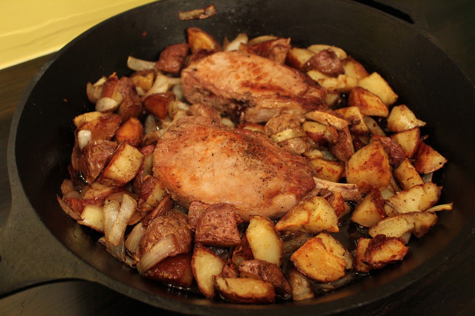iron skillet pork chops iron skillet pork chops