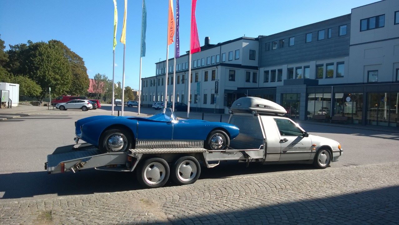 Saab Sonett And 9000 Solstad Transporter From The Museum Saab Sonett And 9000 Solstad Transporter From The Museum In Trollhättan Move Car