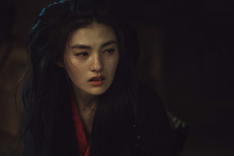 김병철-조우진-데이비드 맥기니스-김용지-박아인-김시은 등이 '미스터 션샤인'의 폭소분노탄 유발 '미션 남녀 6인방'으로 특급 활약을 펼치며 안방극장의 몰입도를 높이고 있다. 지난 19일 밤 9시에 방송된 tvN 토일드라마 '미스터 션샤인'(극본 김은숙/ 연출 이응복 ...