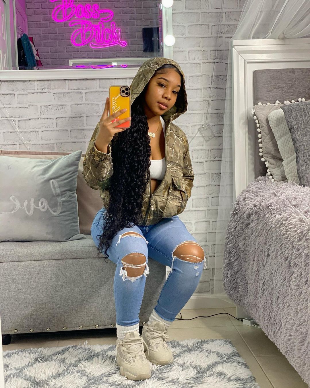 Aaliyah🦋 on Instagram: “I live on your mind rent f Aaliyah🦋 on Instagram: “I live on your mind rent f