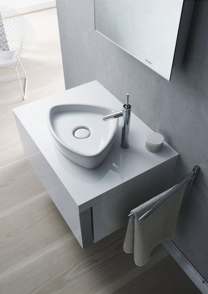 The Starck 1 Washbasin In The Shape Of A Rounded Down Triangle Decoration Salle De Bain Salle De Bain Salle De Bain Design