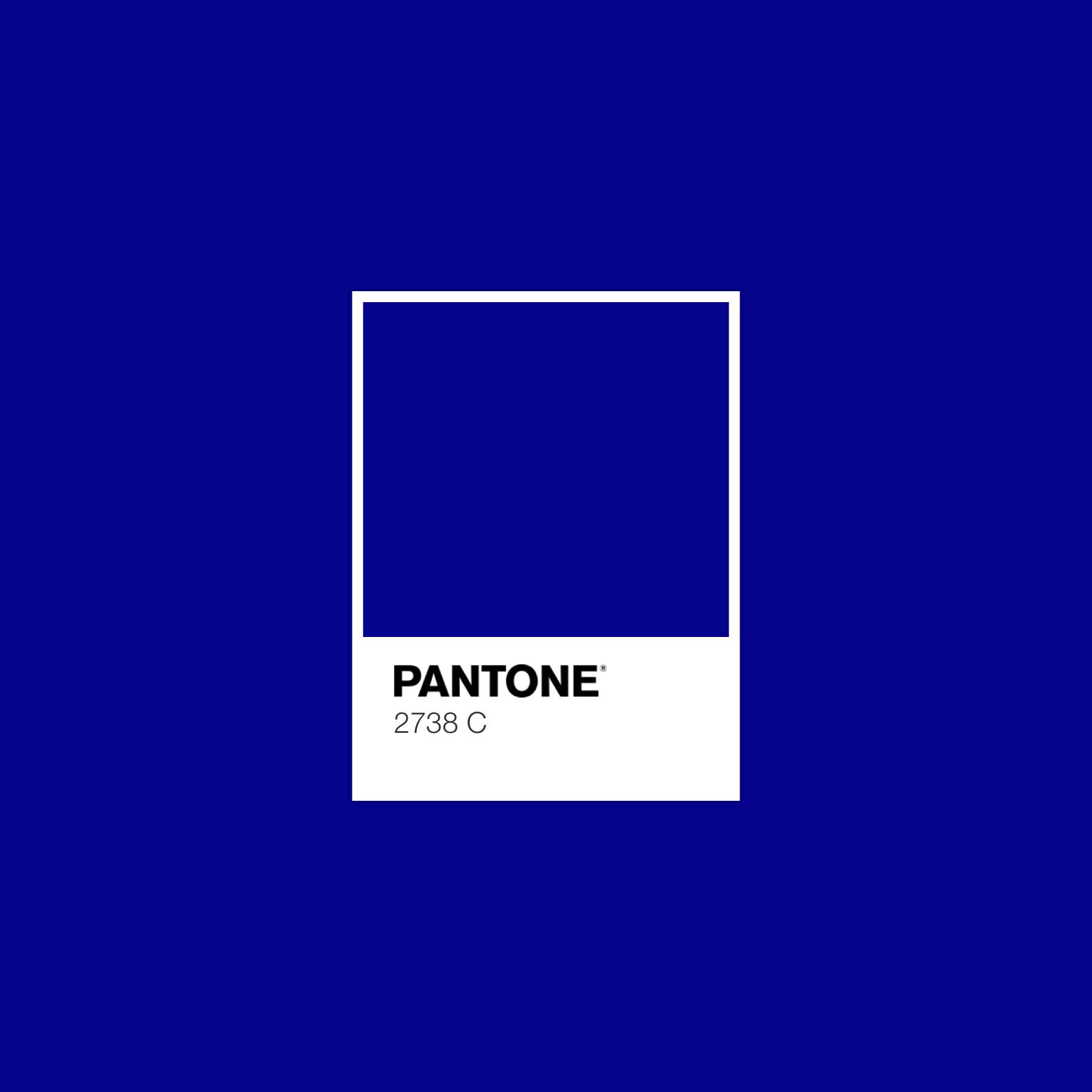 Pantone Cobalt Blue luxurydotcom