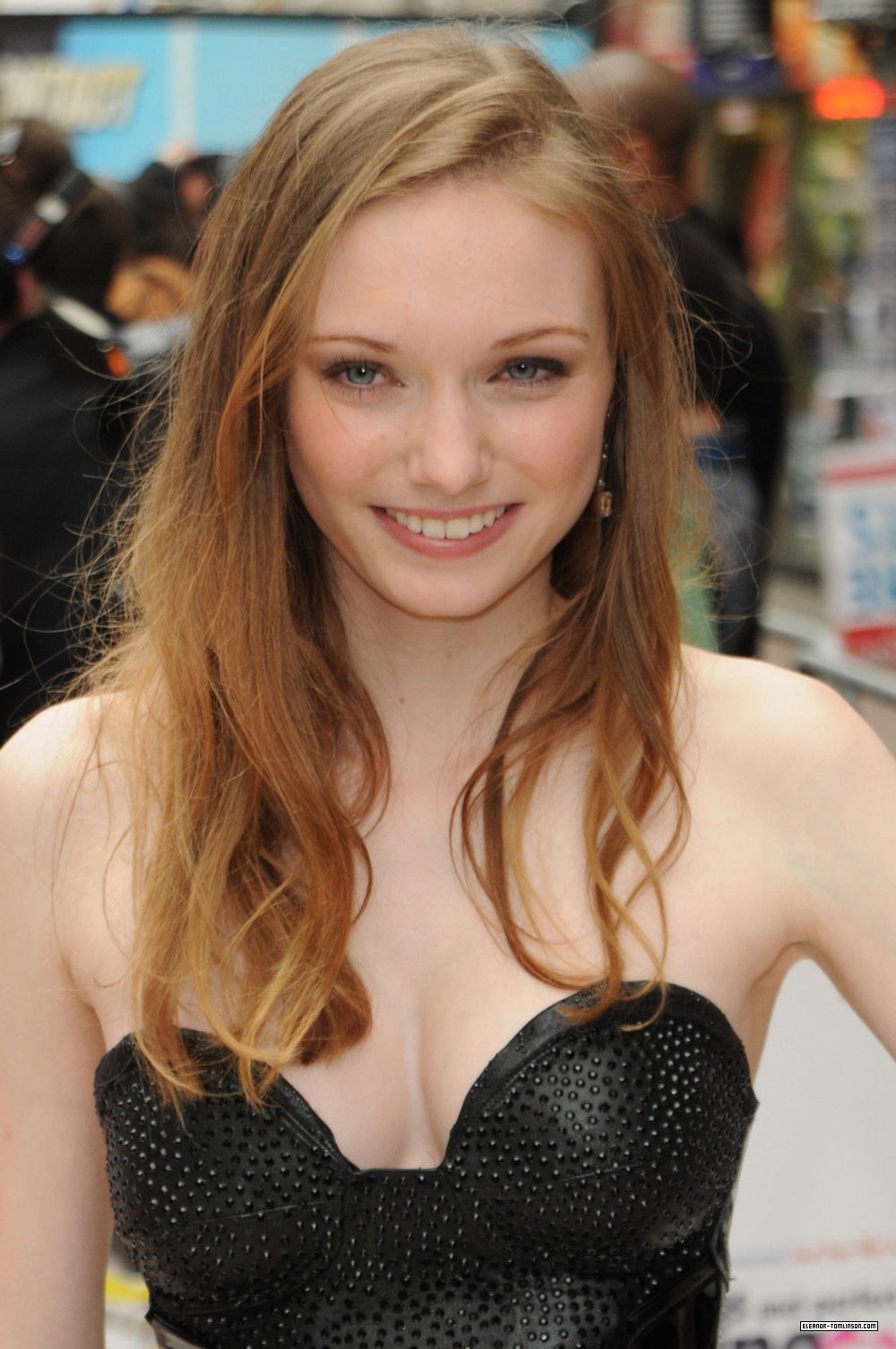 Eleanor Tomlinson (born 1992) Eleanor Tomlinson (born 1992)