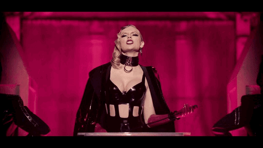 Pin by Darin Lawson on Tay Tay Swizzle Bizzle | Taylor ...
Lawson Rhys Taylor Gif