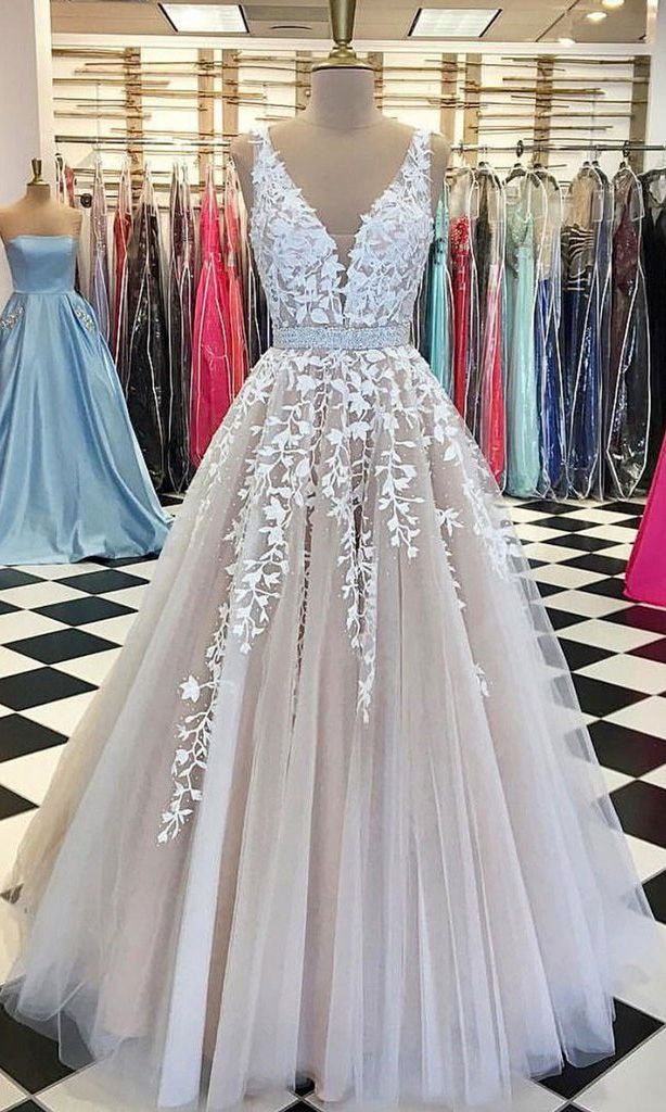 champagne tulle prom dress