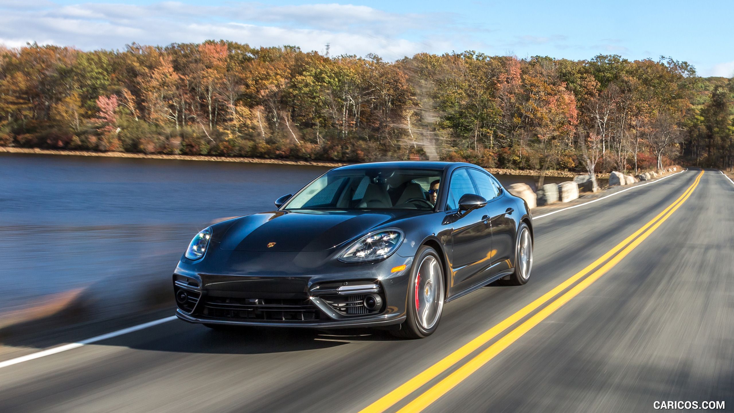 Porsche Panamera Wallpaper