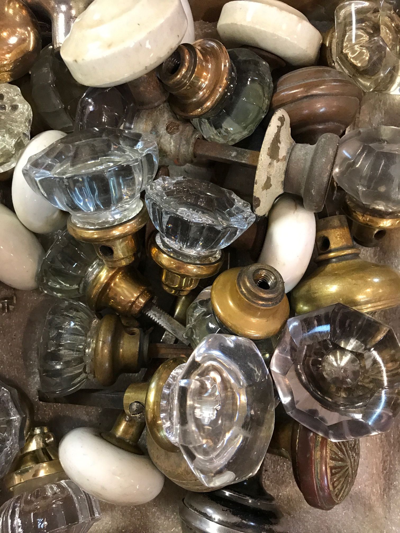 Vintage Door Knobs The Lead In The Lower Left Vintage Door Knobs The Lead In The Lower Left