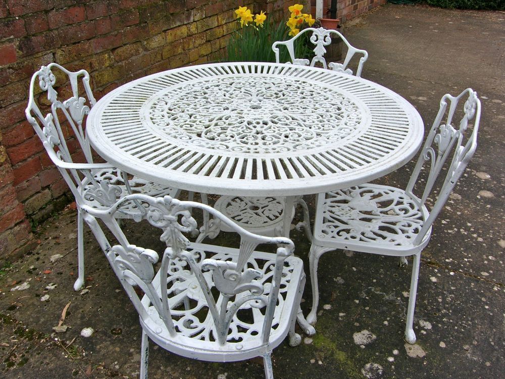 Vintage Shabby Chic White Cast Iron Garden Furniture Set Table Vintage Shabby Chic White Cast Iron Garden Furniture Set Table Wrought Iron Patio Furniture Manufacturers # - Vintage Shabby Chic White Cast Iron Garden Furniture Set Table