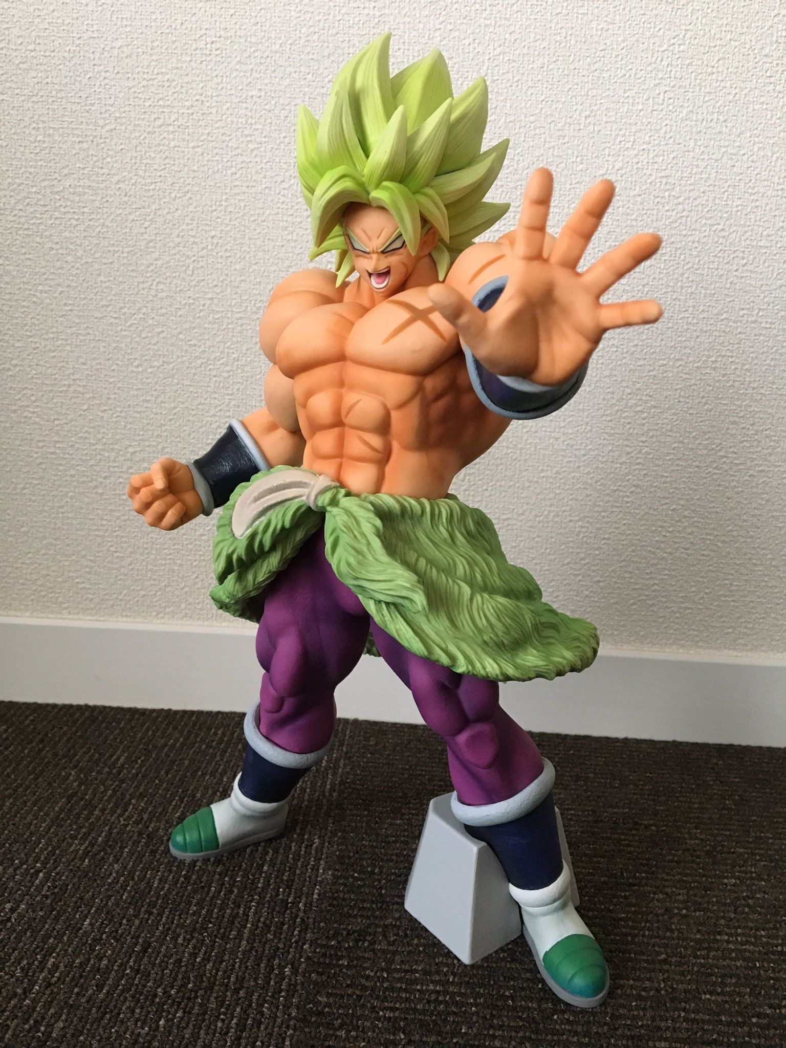 Dragon Ball Kale Figure