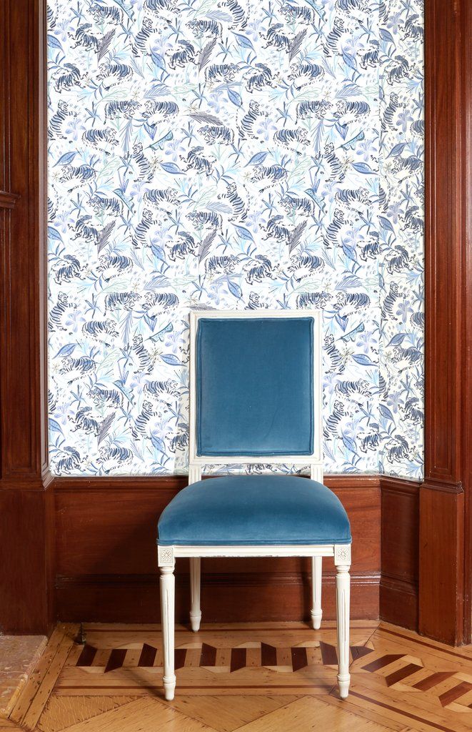 Frida Blue Wallpaper – Pepper Home Navy Wallpaper, Chinoiserie Wallpaper, Blue Wallpapers, Grandmillenial Style, Intricate Print, Wallpaper Calculator, Easy Projects, Connecticut, Water Based Ink