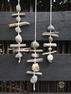 Decorare il giardino con i sassi: idee da non sottovalutare Backyard For Kids, Budget Backyard, Wrapping Ideas, Diy Crafts For Kids, Projects For Kids, Tiki Statues, Project Panels, Rustic Crafts, Diy Garden Projects