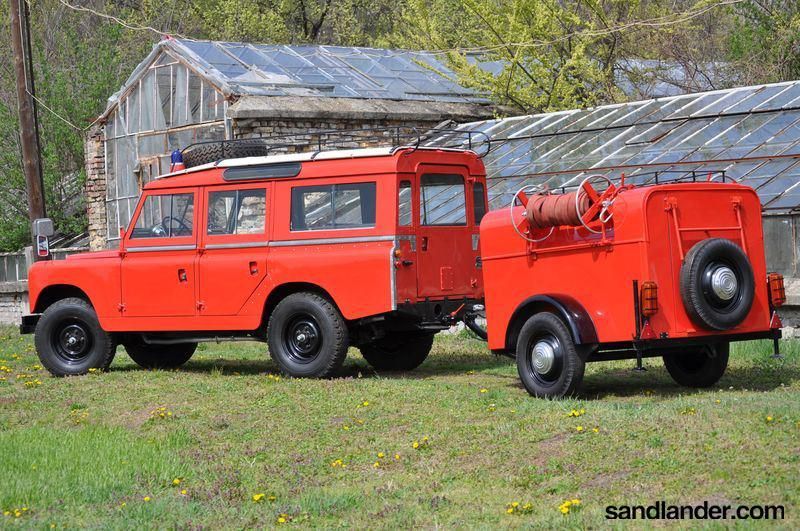 Land Rover Series II Fire truck | Land rover series, Land land rover around camp fire Google Search