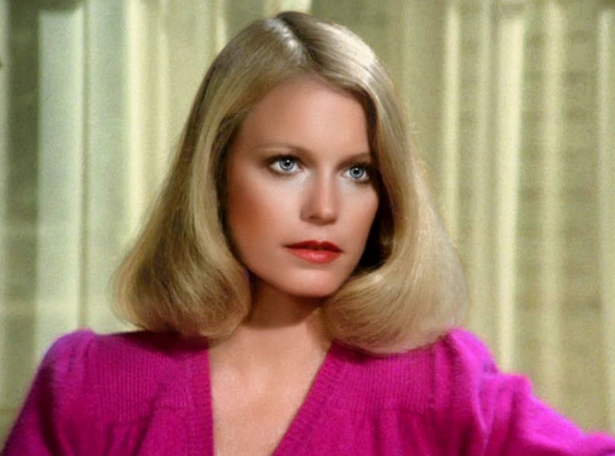 Watch Shelley Hack video Watch Shelley Hack video