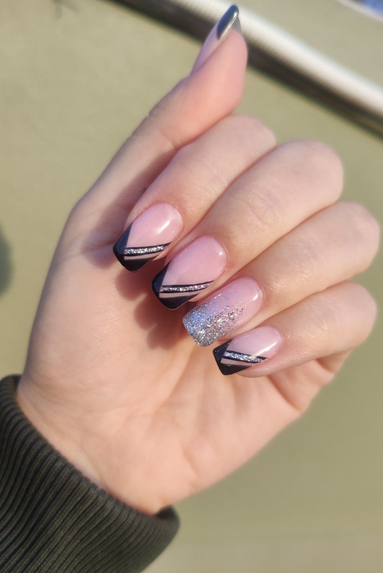 Pretty Acrylic Nails Pretty Nails Vernis Semi Permanent First Finger pretty-acrylic-nails-pretty-nails-vernis-semi-permanent-first-finger