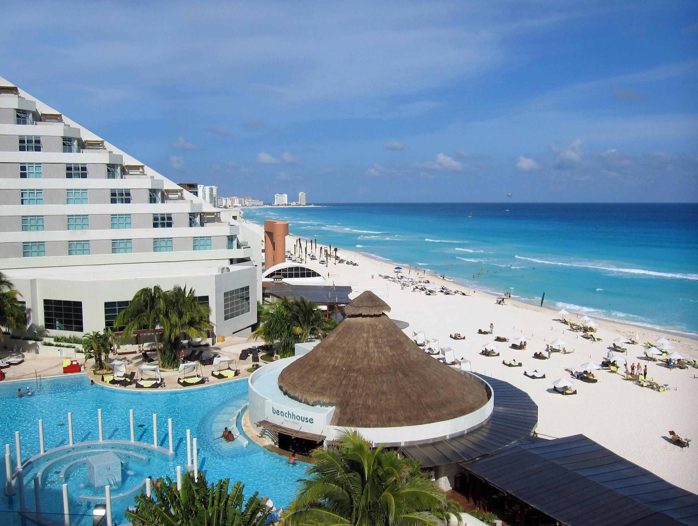 Cancun Map With Hotel Locations Cancun Trip Cancun Hotels Cancun Vacation